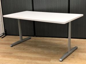 【西】【福岡西店在庫】【1台入荷！】オカムラ製　8177シリーズ　ミーティングテーブル　会議室　【福岡オフィス家具】【福岡中古家具】【中古事務什器】【中古チェア】【中古椅子】
