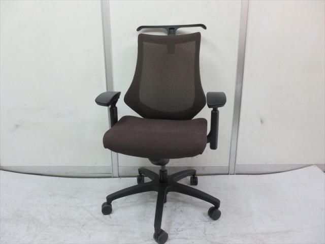【中古】エフメッシュ KG-170JB-T1H2 イトーキ（ITOKI） 肘付ハイバックチェア