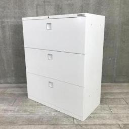 【限定6台】【オフィスの必需品！大容量の三段キャビネット！】■オカムラ(okamura)製　レクトラインシリーズ　3段ラテラル　ローキャビネット　 ■ホワイト　■シリンダー錠　オフィスバスターズ　心斎橋店