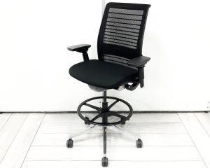 【☆中古希少！ハイチェアタイプ入荷！】■スチールケース　シンクチェア　可動肘付　ブラック　ランバーサポート付　足掛け付【Steelcase　Think】【ABW】★