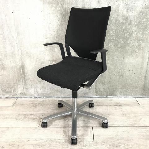 送料無料】 Wilkhahn(ウィルクハーン) Modus(モダス