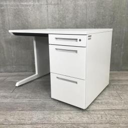 【限定2台】【使いやすさで選ぶならコレ！シャープで美しいスタンダードデスク！】■イトーキ（ITOKI）製　CZRシリーズ　片袖机　■W1000×D700㎜　■ホワイト　■シリンダー錠　オフィスバスターズ　心斎橋店