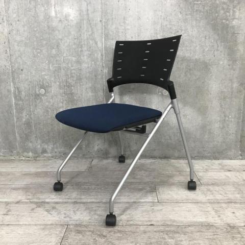 【中古】マノスチェア  イトーキ（ITOKI） ネスティングチェア