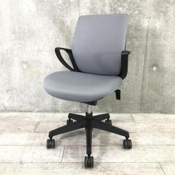 【2脚入荷】【クレジット決済優先】コクヨ　ピコラ　肘付　ライトグレー　オフィスバスターズ　梅田本店