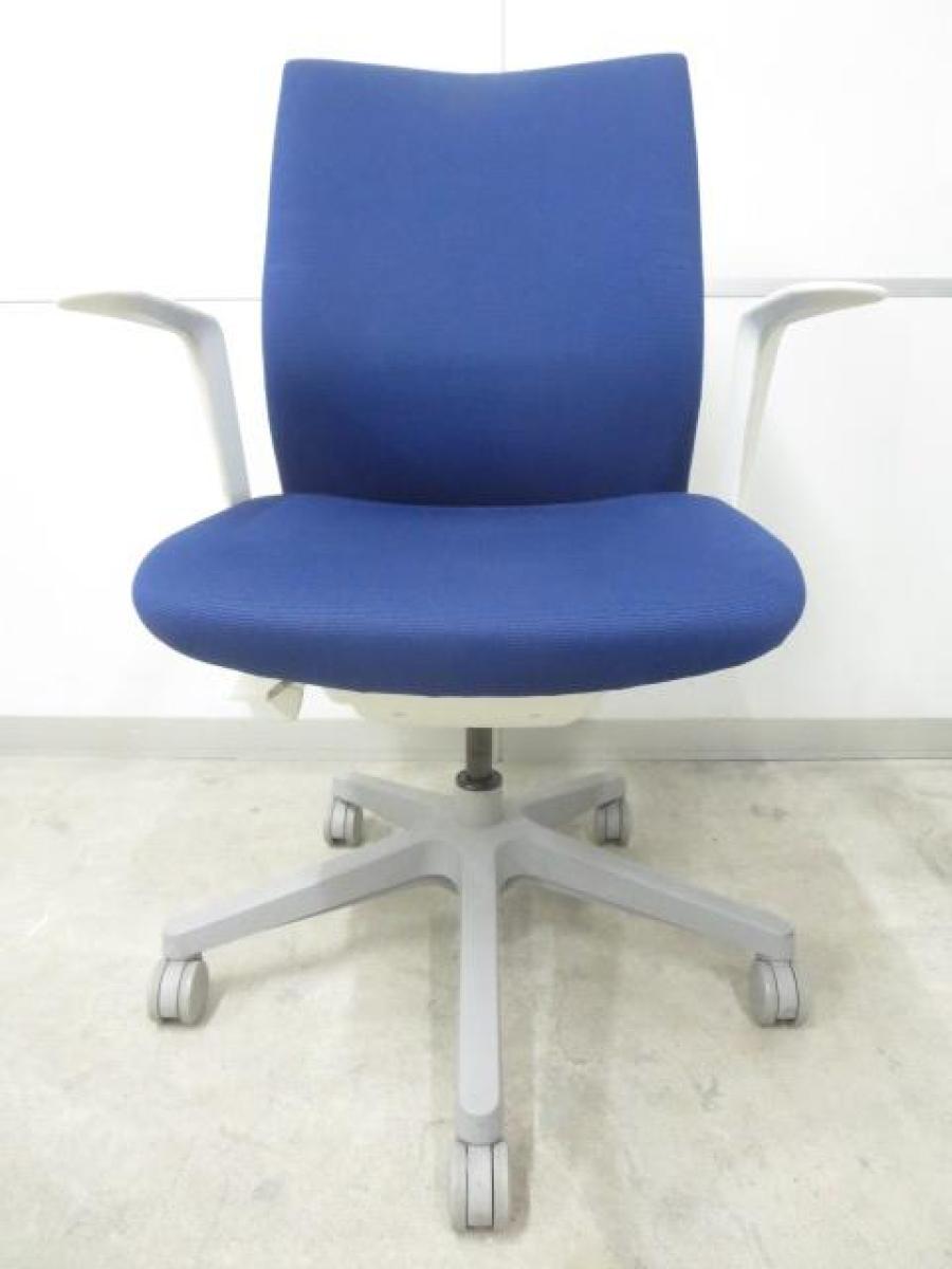≪超目玉★12月≫ 中古】オムネス 肘付ハイバック オカムラ/okamura C545WR-FEA4 その他