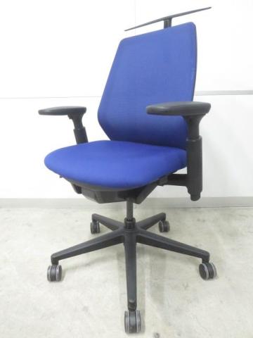 【中古】ニンバスチェア NA-00B　NA-330BBAA-PAH　5-373-2832 ウチダ（UCHIDA) 肘付ハイバックチェア