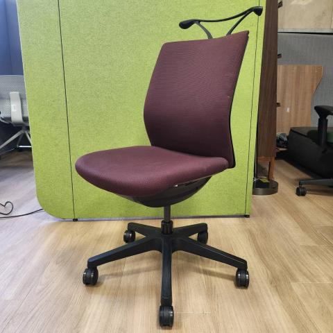 【中古】オムネス C545ZR FGE8 オカムラ（okamura） 肘無ローバックチェア