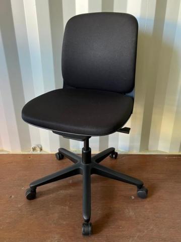 肘無ローバックチェアの通販 - 中古オフィス家具ならオフィス