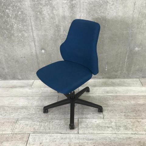 【中古】グーフォ CRS-G2700E6G9T6 コクヨ（KOKUYO） 肘無ローバックチェア