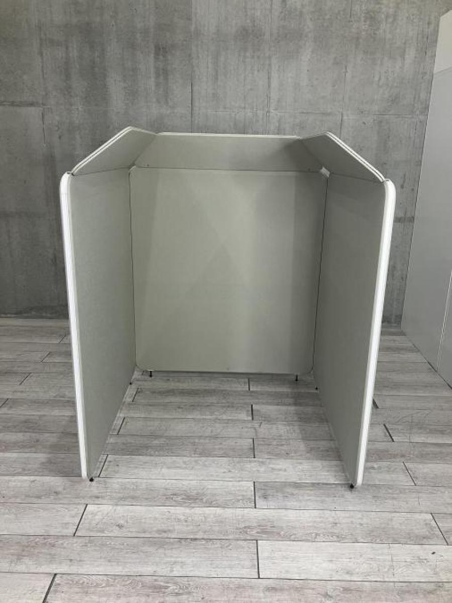 【静けさとコミュニケーションを両立！集中ワークブース！】■イナバ製　ユルト (YURT)　1人用パーティションブース　 ■ベージュ 【ABW商材】【関東倉庫在庫品】【弊社使用欄：A00988633】
                        その他シリーズ
                                    中古
            