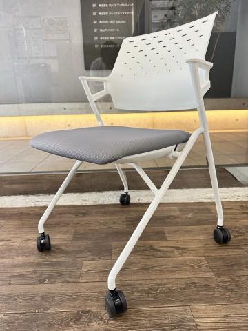 【中古】ピエガ（PIEGA）チェア  コクヨ（KOKUYO） ネスティングチェア