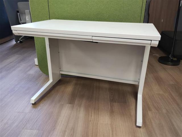 【中古】アドバンス 3V2NCL MK28 オカムラ（okamura） 平机