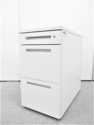 【倉庫在庫品】【10台入荷】 イトーキ　CZR　ホワイト　オフィスバスターズ　梅田本店