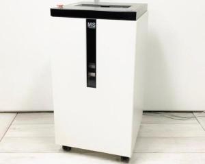 【西】★★残り１台限定★★※※6月上旬から中旬入荷予定※※【シュレッダー】　【明光商会】【ハイスペック】【中古シュレッダー】【【チェア】【椅子】【熊本オフィス家具】【熊本中古家具】【中古事務什器】【中古チェア】【中古椅子】【半導体】＊熊本市で、中古オフィス用品・オフィス家具をお探しなら「オフィスバスターズ熊本サテライト店」へ＊※サテライトは商談スペースのみの為、在庫は福岡の在庫を掲載しております。商品につきましてはお電話にてお問い合わせください。