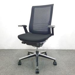 【8脚入荷】コクヨ製最高峰、その名も「インスパイン」入荷！中古　高級チェア　ランバーサポート　メッシュ　前傾姿勢　ハイバック　固定肘　オフィスバスターズ　梅田本店