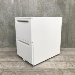 【A4ファイル収納可能！2段のホワイトワゴンが入荷！キャスター付きでデスクとの相性抜群！】■ウチダ（UCHIDA）製　STワゴンシリーズ　2段ワゴン　デスクインワゴン　シリンダー錠　ホワイト　中古　福岡　博多　天神　九州最大級