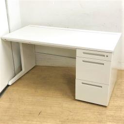 【9台ロット入荷！】【幅広い作業スペースが必要な方にオススメ！】【シャープで美しいスタンダードデスク】■イトーキ（ITOKI）　CZRシリーズ　片袖机　W1400mm　■ホワイト　■シリンダー錠