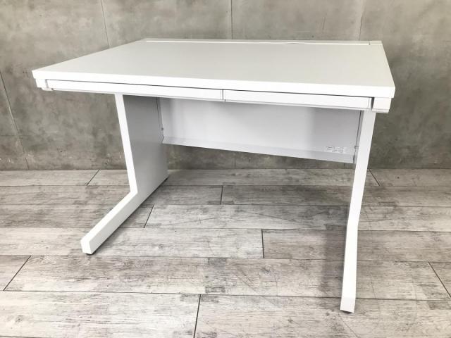【ロット商品！】今なら数揃います！　◆内田洋行 スカエナシリーズ　平机　/　ホワイト　/　事務机　/　事務テーブル　/　パソコン机　/　オフィスデスク　/　執務デスク　/　九州　/　格安　/　中古　/　リサイクル