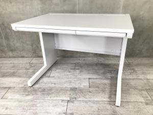 【ロット商品！】今なら数揃います！　◆内田洋行 スカエナシリーズ　平机　/　ホワイト　/　事務机　/　事務テーブル　/　パソコン机　/　オフィスデスク　/　執務デスク　/　九州　/　格安　/　中古　/　リサイクル