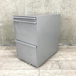 【関東倉庫在庫品】【機能性の高いワゴン！】■ウチダ製　DTワゴンシリーズ　ワゴン3段　■グレー【弊社使用欄：A00981586】【ECBMC】【在庫入替セール品につき限定特価！】