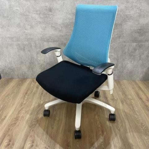 中古品】ITOKI エフチェア メッシュハイバック 2021年式(a13) 中古品】ITOKI エフチェア メッシュハイバック 2021年式(a13)