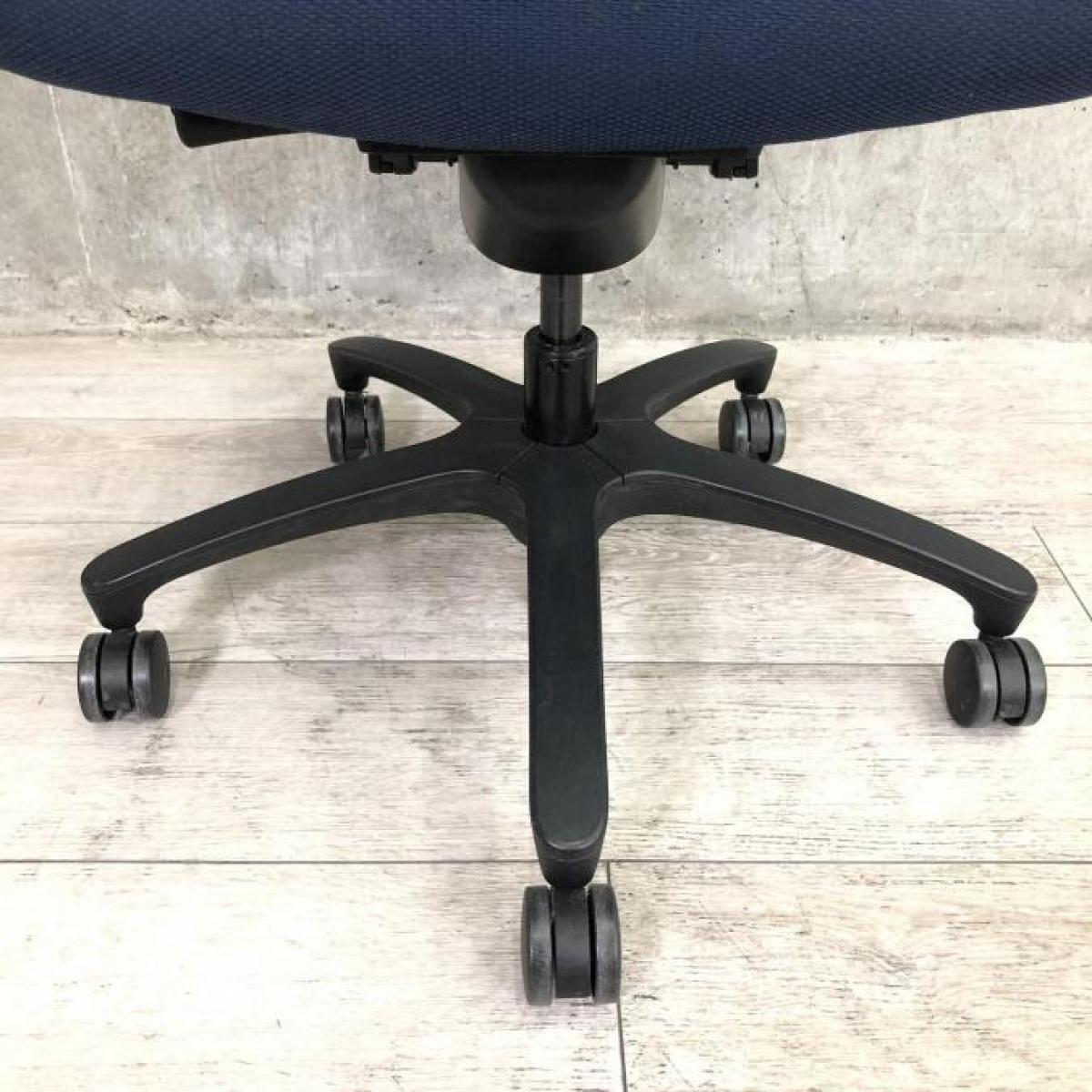 中古】エフメッシュ KF-370JB-T1B2 イトーキ/ITOKI 肘付