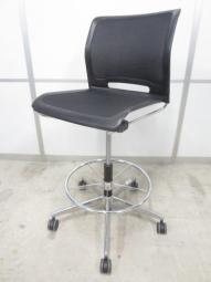 【スタイリッシュなデザインのハイチェア入荷！】■コクヨ　カラベルチェア　ブラック　SH575～765　足掛け付　■【カウンターチェア】【作業用】【製図用】【KOKUYO　Caravel】【ABW】★