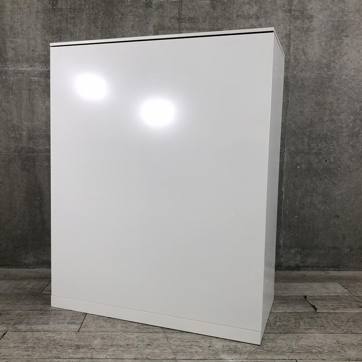 オコ・ナカムラ　橋　レゾネより　状態良好　新品額付 中古】レクトライン オカムラ/okamura ローキャビネット／両開き