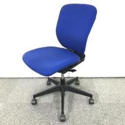 【在庫入替セール品】【ランバーサポート標準装備！】【一人ひとりにマッチする座り心地！】■イトーキ（ITOKI）製　プラオ（PRAO）　ローバック　肘無し　 ■ランバーサポート　■ストロングブルー　【弊社使用欄：A00992860】