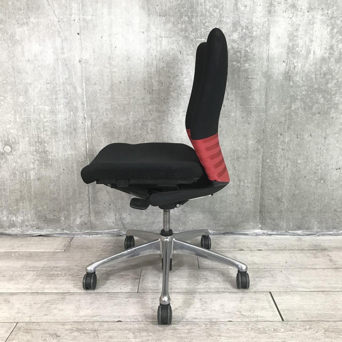 福岡市限定】オフィスチェア オカムラ フィーゴシリーズ