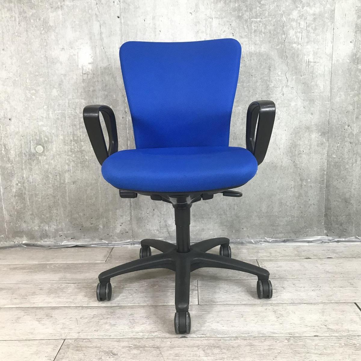 オカムラ　カロッツァチェア 中古】カロッツァチェア オカムラ/okamura 肘無ローバックチェア