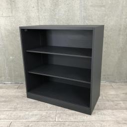 【見える化とコスパにフォーカスしたオープン書庫！レアなブラックカラーで入荷！】■イトーキ（ITOKI）製　シンラインシリーズ　オープン書庫　ローキャビネット　■W900×D450×H950㎜　■ブラック【2505】弊社使用欄【A01016413】