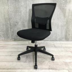 【3脚入荷】【シンプルなメッシュのチェア！】イトーキ サリダ　オフィスバスターズ梅田本店