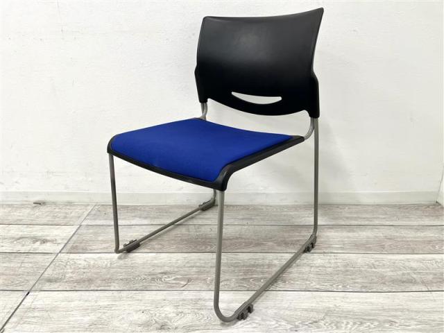 【中古】MP-110シリーズ  ウチダ（UCHIDA) スタッキングチェア