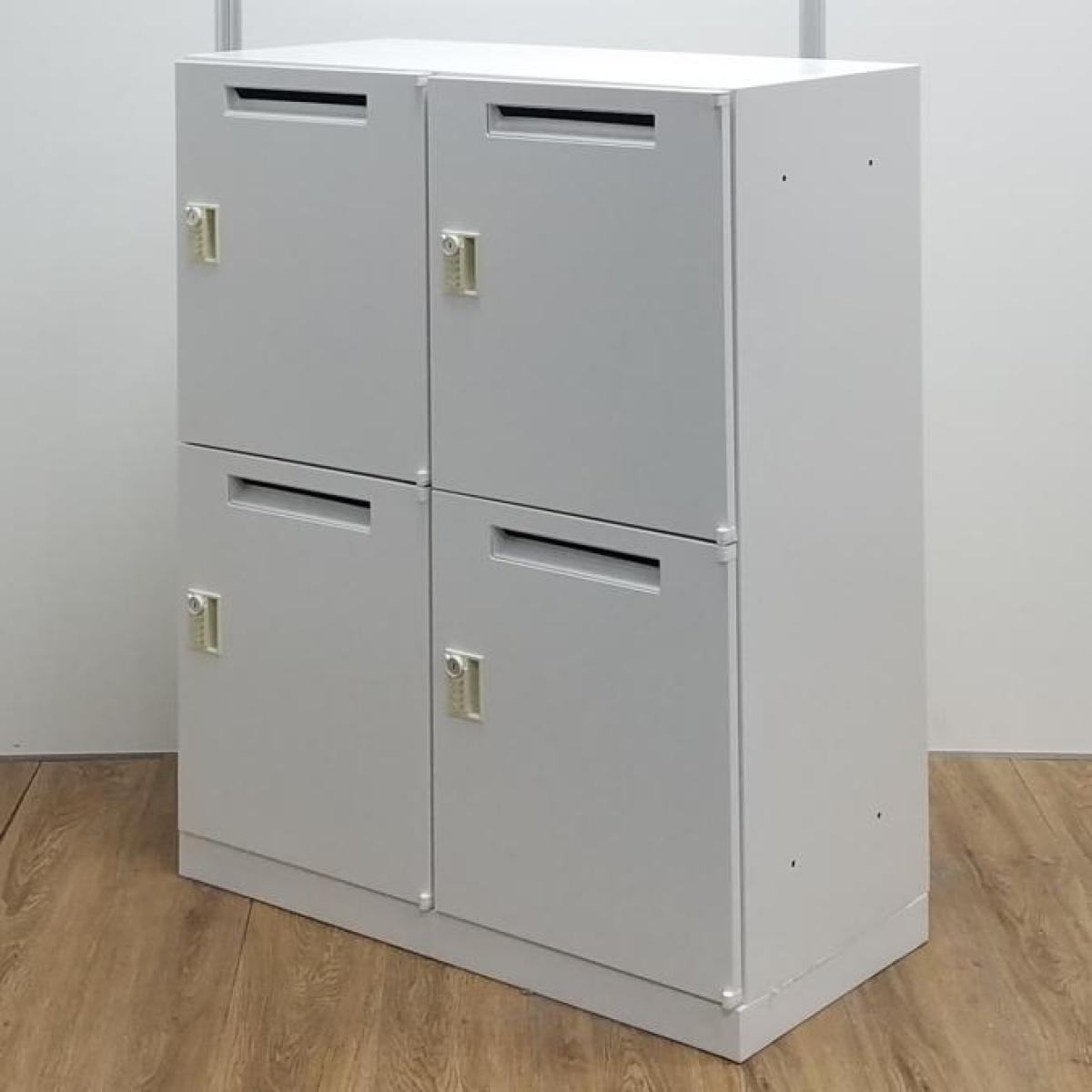 【商品入替のため、残り1台限り】ウチダ製　HSシリーズ　ホワイト　ダイヤル錠　鍵の持ち運び要らずで便利に使える！モバイルワーカーにオススメの逸品！フリーアドレスオフィスなどフレキシブルな働き方に対応！　4人用パーソナルロッカー！！※非常は解除キーは付属しておりません。
                        HSパーソナル
                                    中古
            