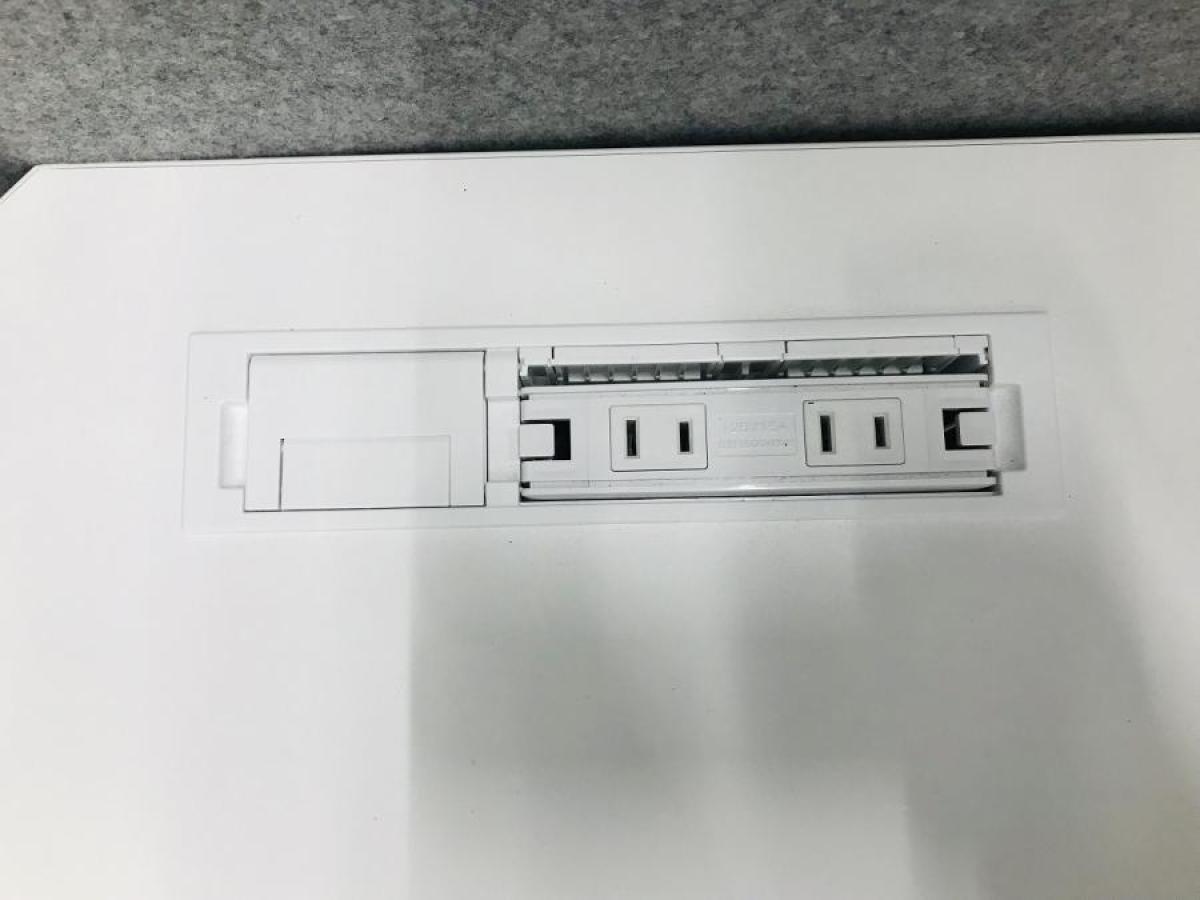 【中古】 ドレープ ワークブース オカムラ/okamura 美品 オカムラ okamura(岡村製作所) Drape(ドレープ) ワークブース