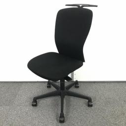 【在庫入替セール品】【オールブラックの定番シリーズ！異硬度クッションと使い勝手の良い操作性が人気】■オカムラ(okamura)製/スラート (Sulato)/ハイバック肘無し/ハンガー付き/ブラック/オススメ(おすすめ) /人気商品【弊社使用欄：A00979724 】