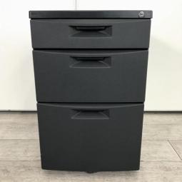 【ファイル書類や手荷物もバッチリ収納！】■イトーキ　シーゼットシリーズ　3段ワゴン　ブラック　■国産品質で安心のスチール家具！【ITOKI　CZ】【ABW】
