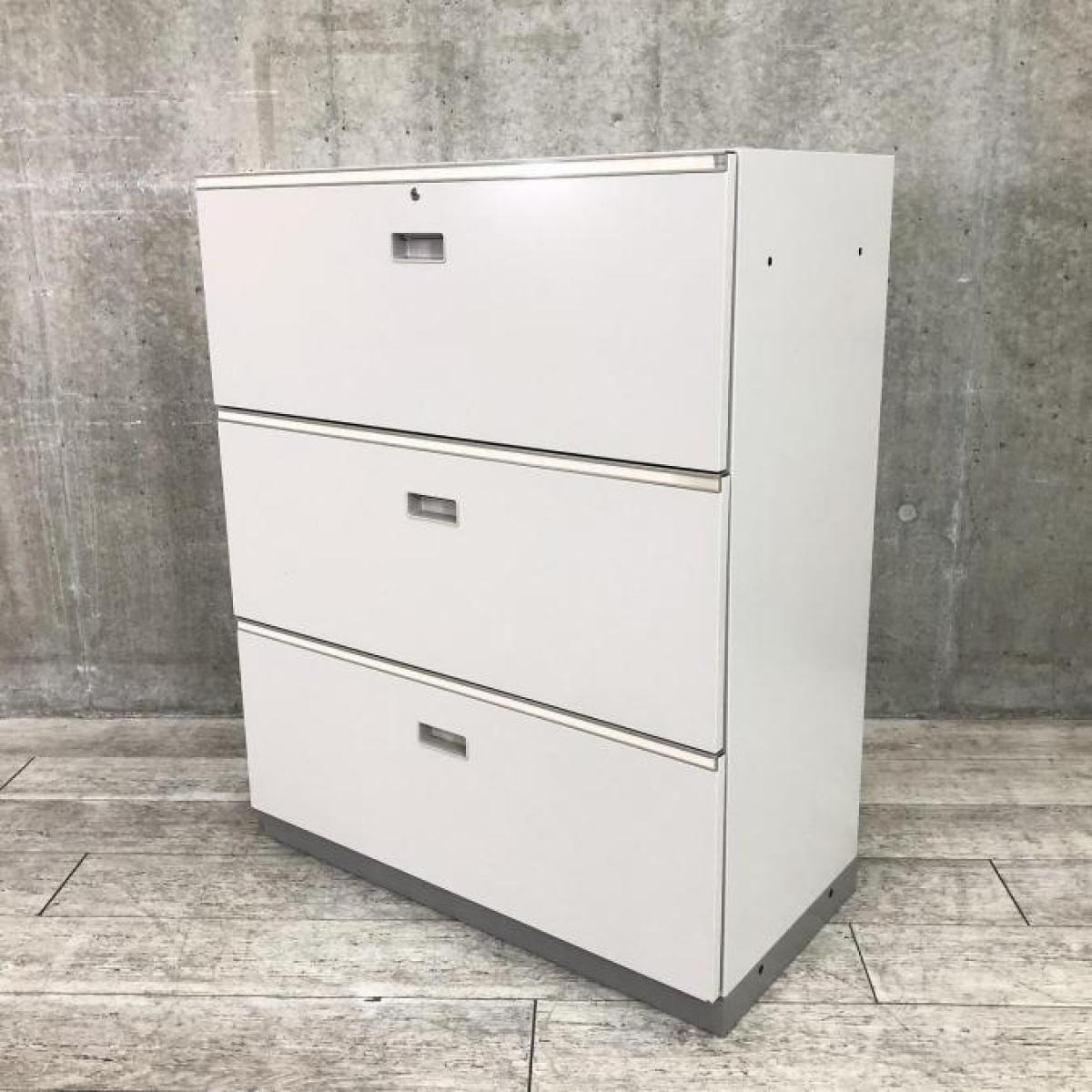 【在庫入替セール品】【A4ファイルの収納にバツグンな３段ラテラル書庫】■イトーキ（ITOKI）　シンラインシリーズ　3段ラテラル　■グレー【書類の収納スペースを増やしたい方に！】
                        シンライン
                                    中古
            