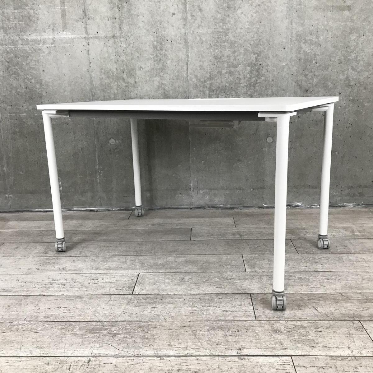 【フレキシブルに使用可能なキャスター付きワークテーブル！】■イトーキ（ITOKI）製　アクティブフィールド（Active Field）　ワークテーブル　パーソナルテーブル　W1200×D700㎜　■キャスター付き　■ホワイト【弊社使用欄：A01018397】【来店限定キャンペーン】
                        アクティブフィールド
                                    中古
            