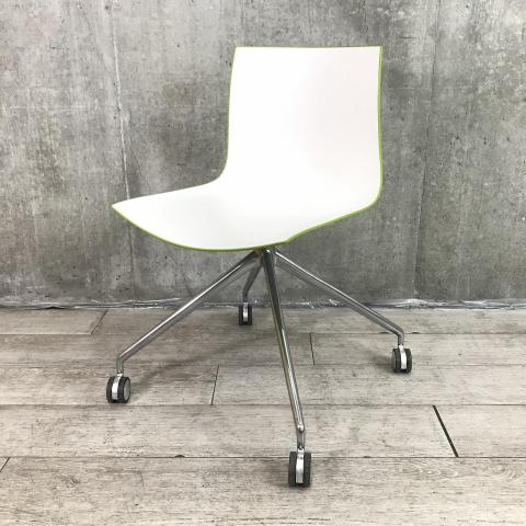 Arper（アルペール） カティファ46(Catifa 46) 一覧 - 中古