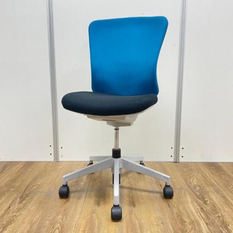 【中古】Valche  イナバ（INABA) 肘無ハイバックチェア