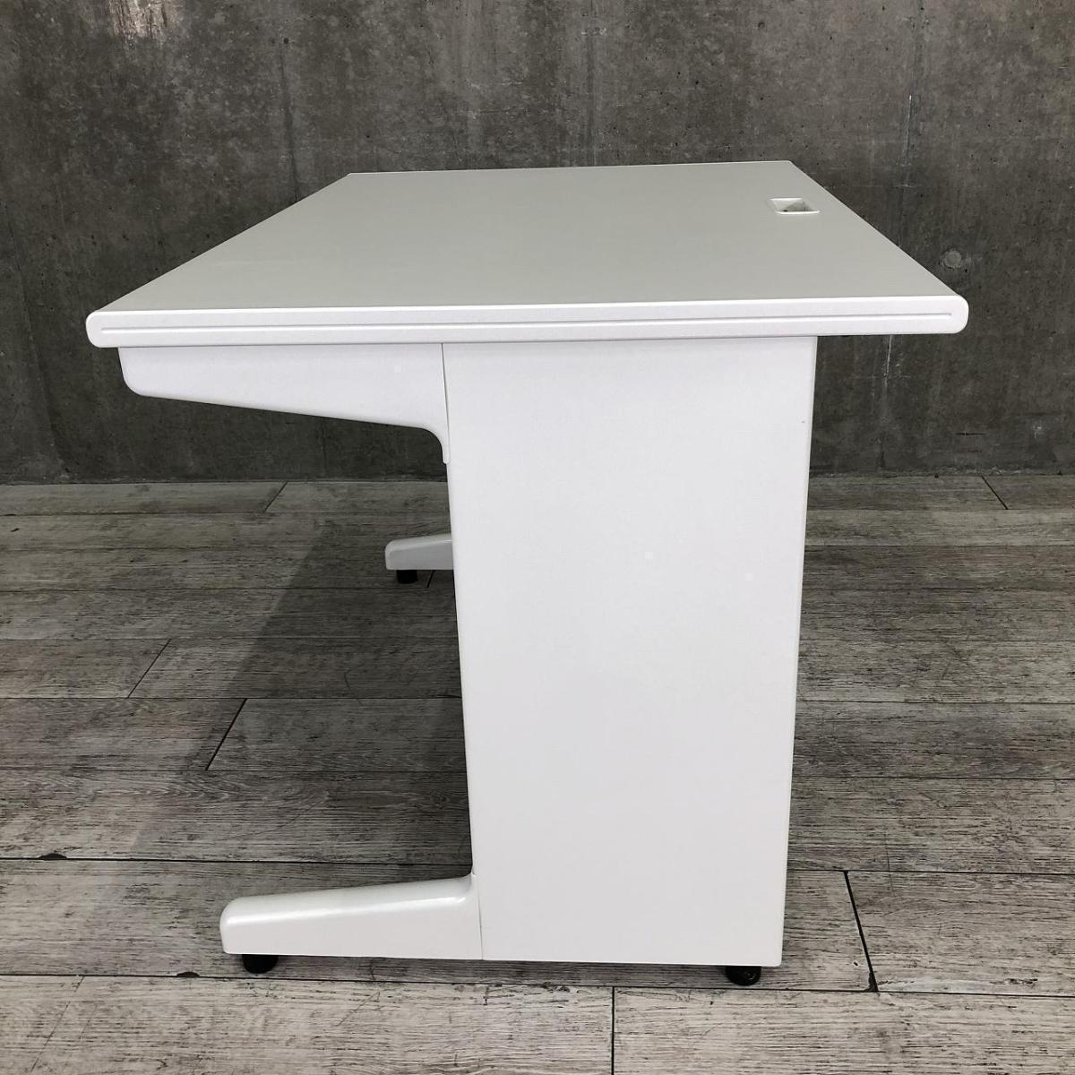 【中古】 LA プラス/PLUS 平机  PCデスク 中古】LA プラス/PLUS 平机 523832 - 中古オフィス家具なら