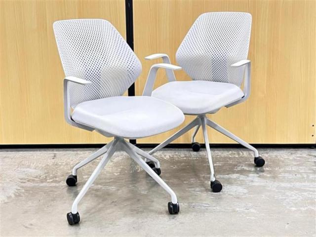 イトーキ キュアチェア KG-940SCM-ZTS2 中古｜イトーキ｜キュア｜ミーティングチェアー（回転タイプ）・会議