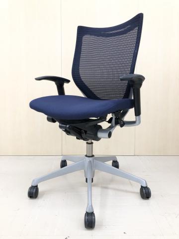 【中古】バロンチェア  オカムラ（okamura） 肘付ローバックチェア