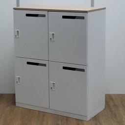 コクヨ製　エディアシリーズ　ホワイト　ナチュラル天板　シリンダー　モバイルワーカーにオススメの逸品！　フリーアドレスオフィスなどフレキシブルな働き方に対応！　4人用パーソナルロッカー！！