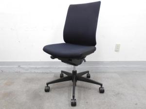 【SSB在庫品】【限定2脚】【コクヨのロングセラー商品！背骨のS字形状にジャストフィット！】　■コクヨ（KOKUYO）製　ウィザード　肘無し　ハイバック　■ブラック　オフィスバスターズ　東大阪店