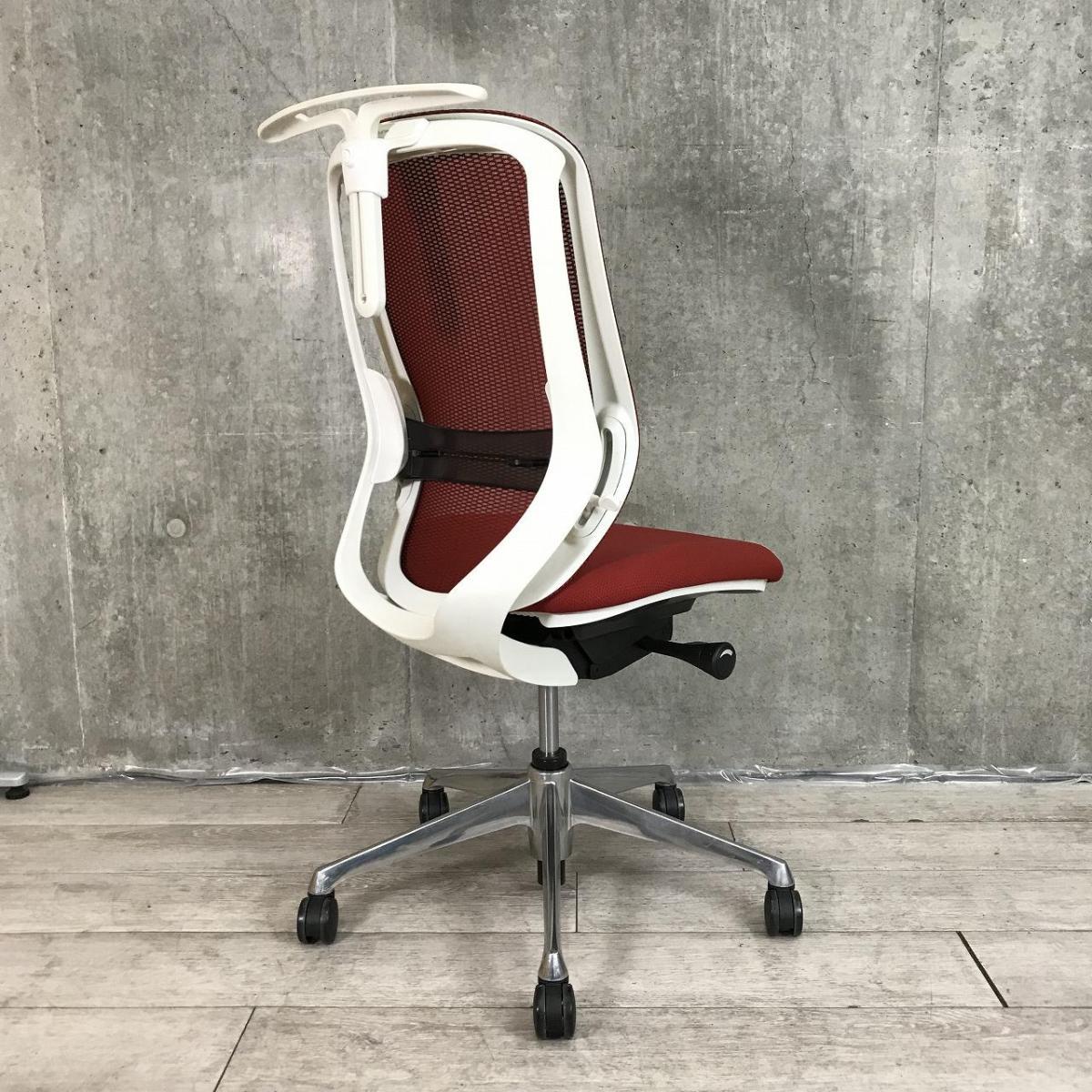 【美品】 シルフィーメッシュ okamura 肘付ハイバックチェア 中古】シルフィーメッシュ オカムラ/okamura 肘付ハイバック