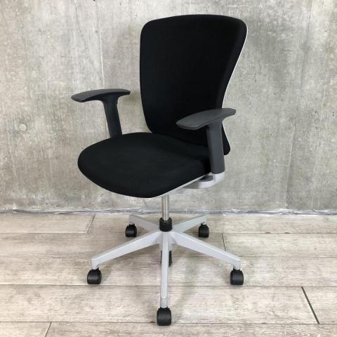 【中古】Valche  イナバ（INABA) 肘付ハイバックチェア