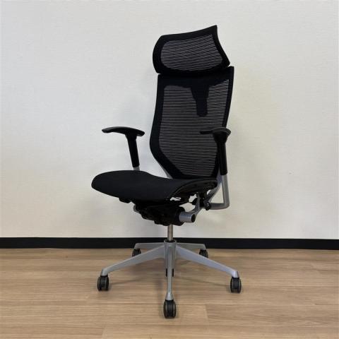 【大人気/高機能商品！】■Okamura／オカムラ製　■Baron／バロン　ヘッドレスト付　ブラック　背座メッシュ　可動肘付【2502】弊社使用欄【A00996726】